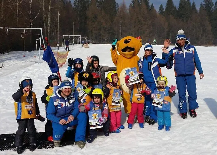 فندق مبيت وإفطار Karina فيسلا